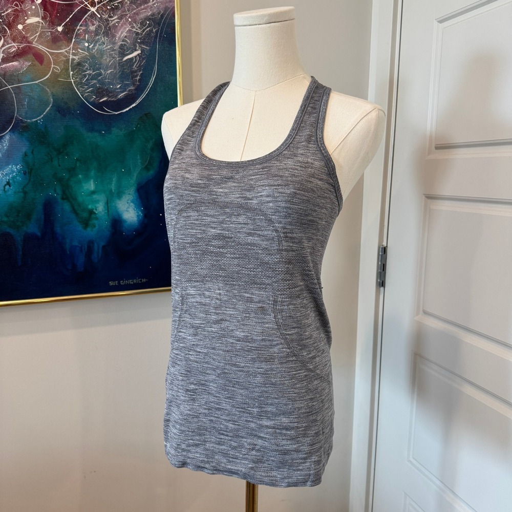 Lululemon Swiftly Tech Racerback Tank Top 2.0 Grey Space Dye Heathered Size 6